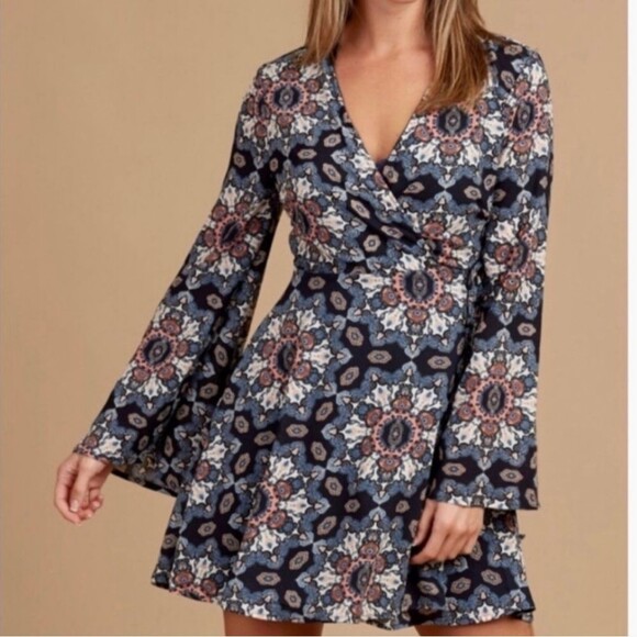 Altar'd State Gwendolyn Wrap Navy Dress Size Small - Picture 1 of 6